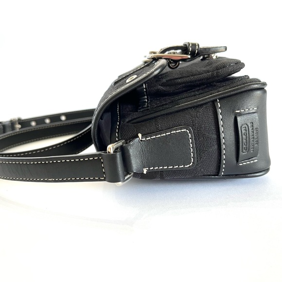 COACH Signature Mini Field Bag, No. 6844 - Picture 4 of 12